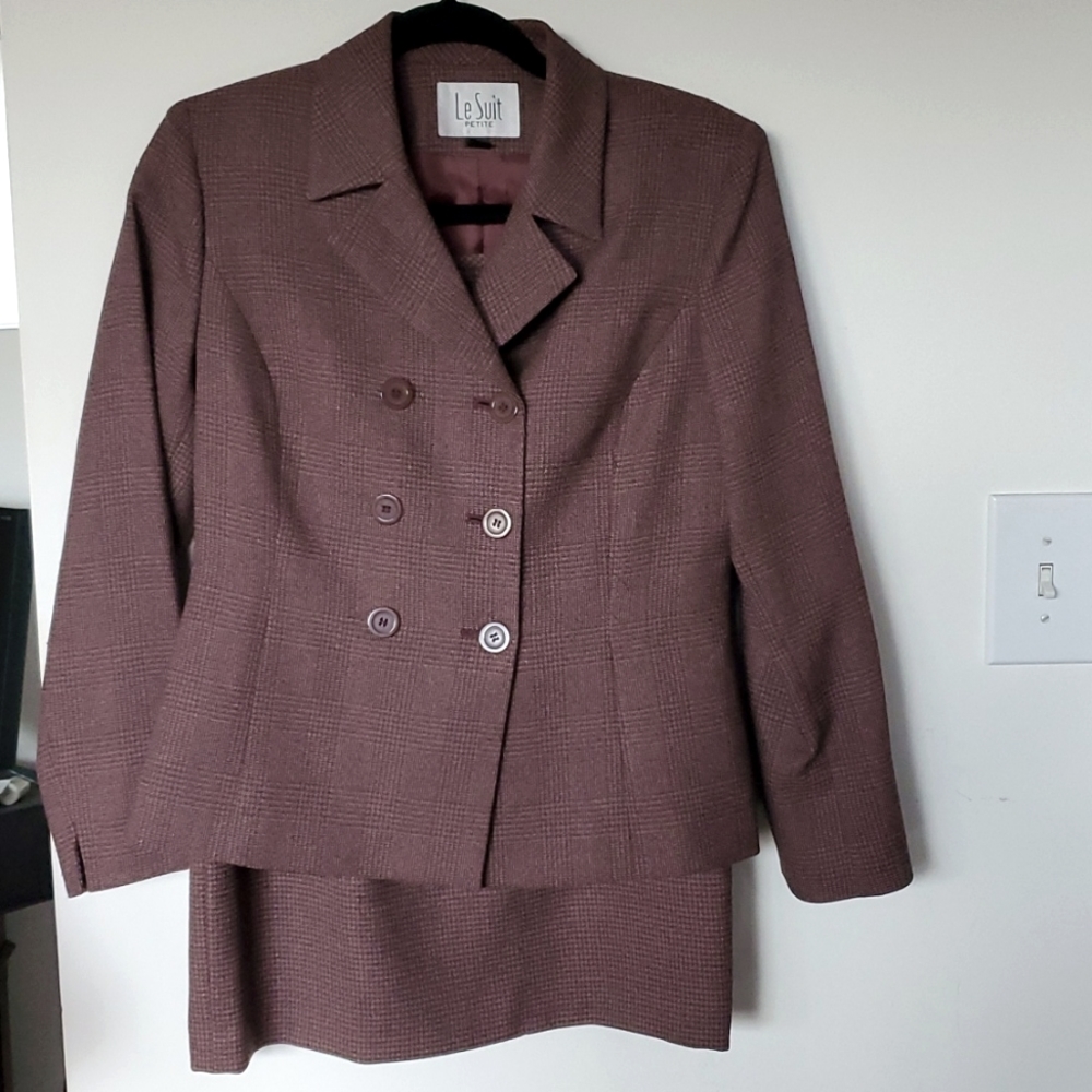 Maroon/Burgandy Le Suit 4 Petite Skirt Suit
